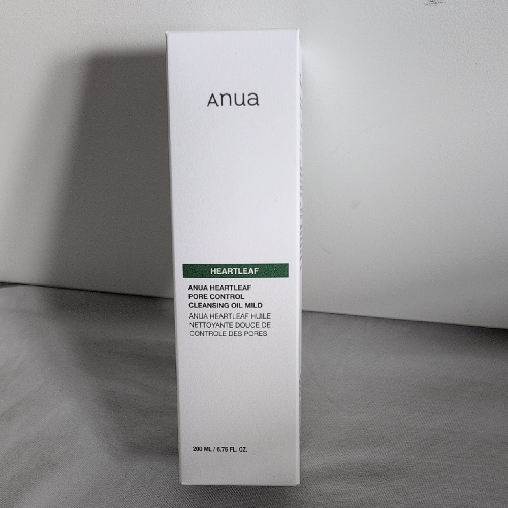Anua Heartleaf Pore Control Cleansing Oil